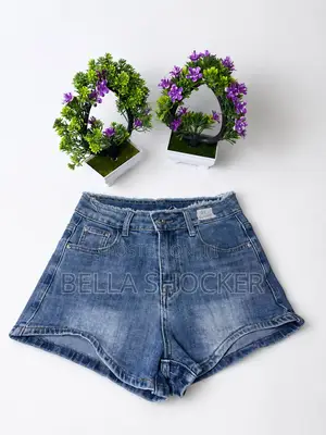 Thrift by Bella