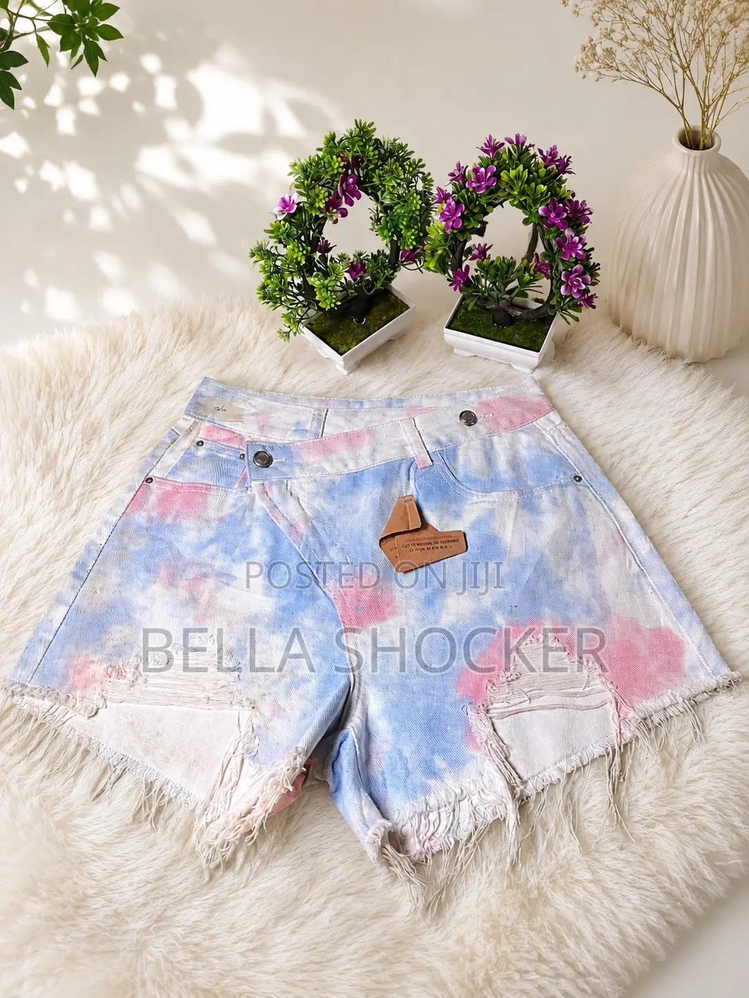 Thrift by Bella