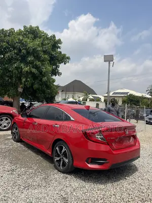 Honda Civic 2018 Red