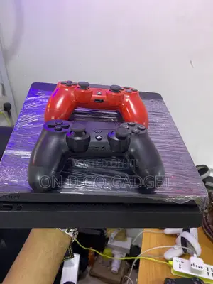 Sony Playstation 4 Slim