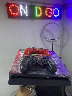 Sony Playstation 4 Slim