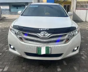Toyota Venza 2011 White