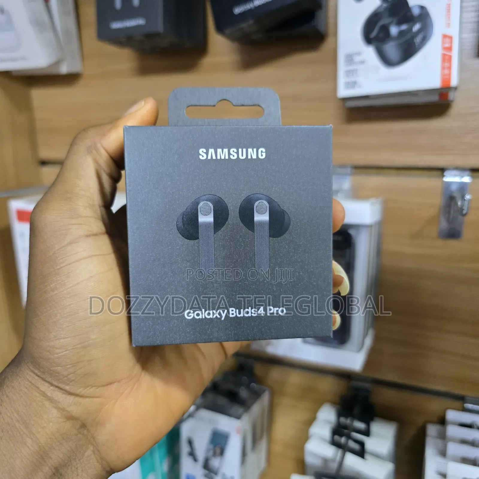 Samsung Buds 4 Pro
