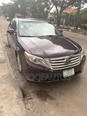 Toyota Avalon 2011 Red