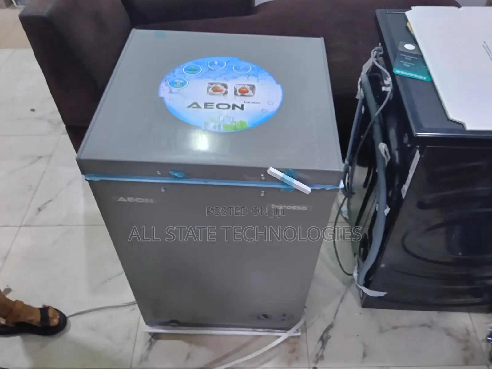 102l Capacity Aeon Chest Freezer