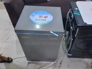 102l Capacity Aeon Chest Freezer