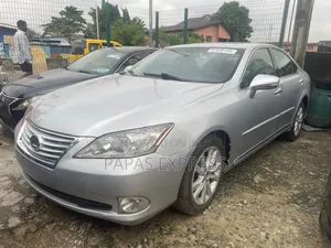 Lexus ES 350 2011 Gray