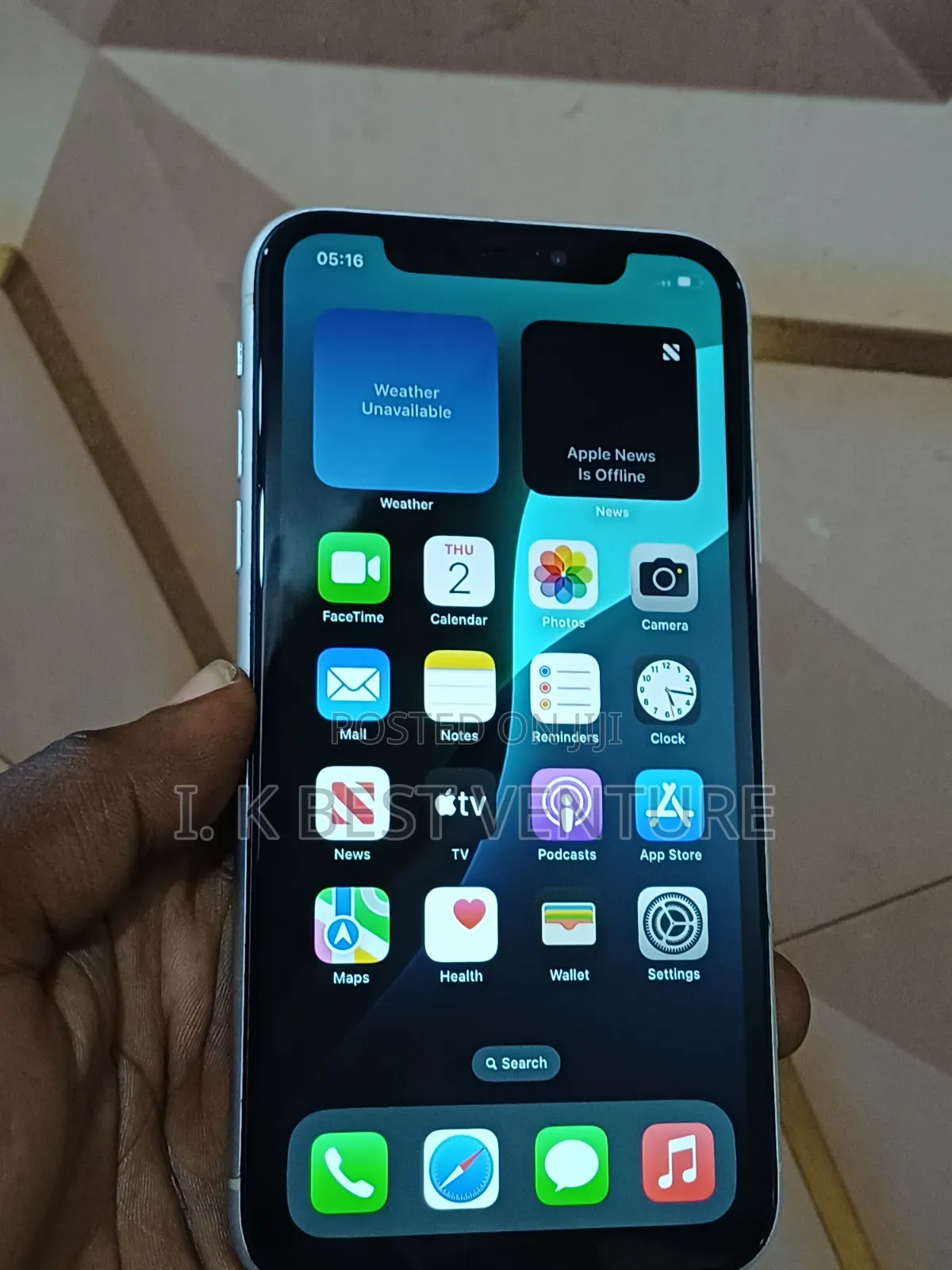 Apple iPhone XR 64 GB White