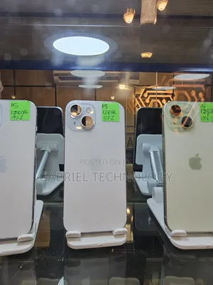 Apple iPhone 15 128 GB Pink