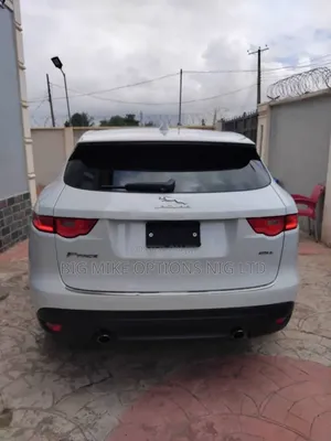 Jaguar F-Type 2018 White
