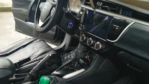 Toyota Corolla 2014 Black
