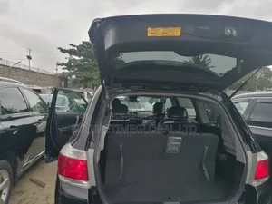 Toyota Highlander 2013 Black