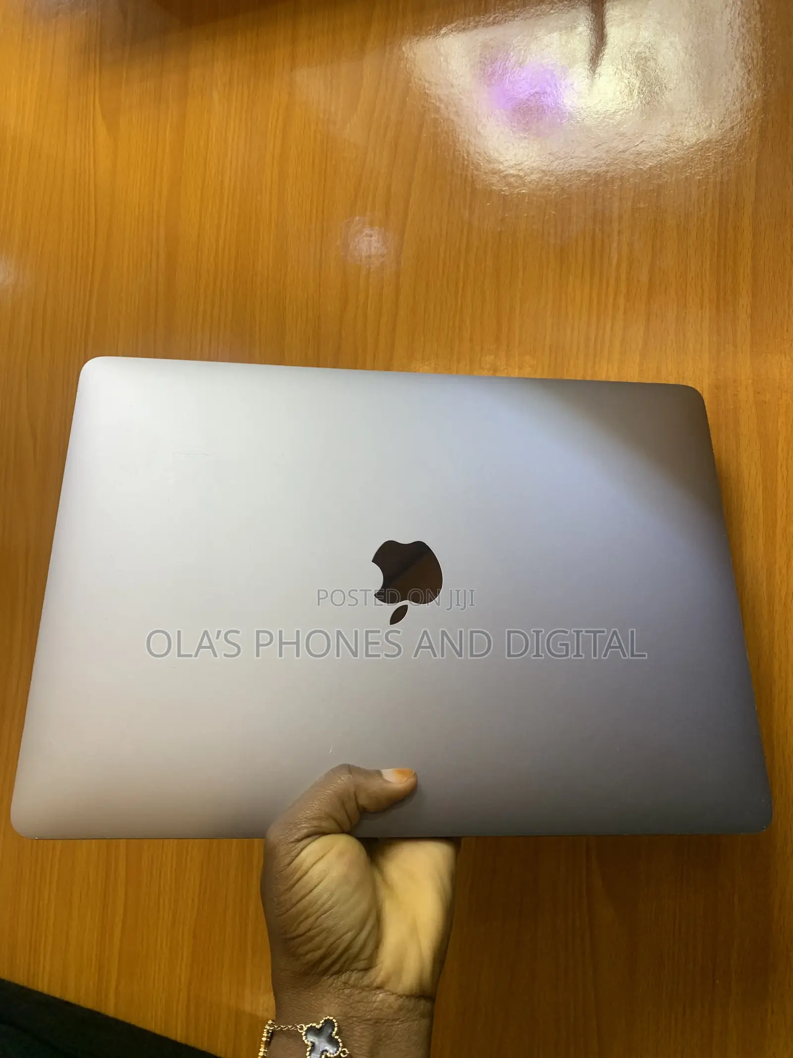 Laptop Apple MacBook Pro 2020 32GB Intel Core i7 SSD 512GB