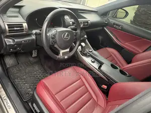 Lexus IS 2014 Gold