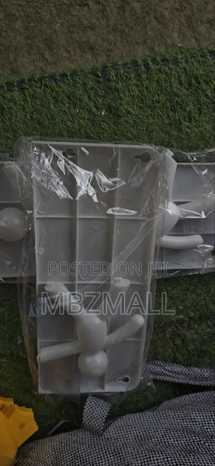 Humanoid Guardrail Kitchen Bathroom Storage