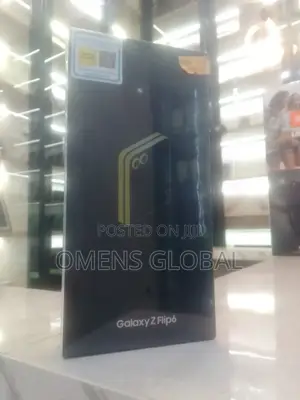 New Samsung Galaxy Z Flip6 256 GB Yellow
