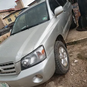 Toyota Highlander 2004 Silver