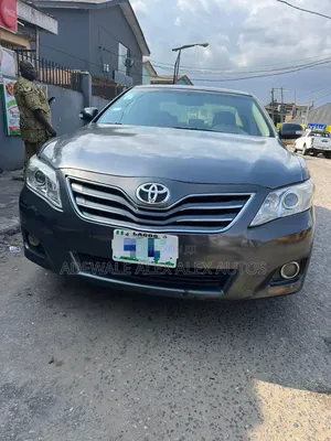 Toyota Camry 2008 Gray