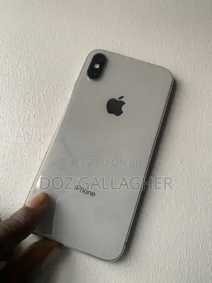 Apple iPhone X 256 GB White