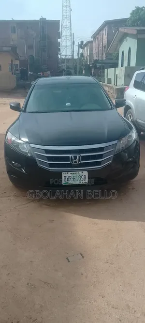 Honda Crosstour 2011 Black