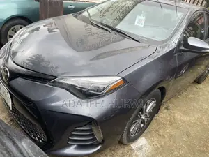Toyota Corolla 2015 Gray
