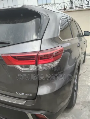 Toyota Highlander 2017 Gray