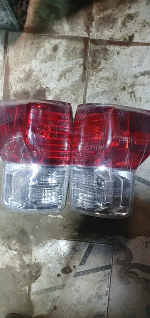 Back Real Light Toyota Tundra 2010_2012