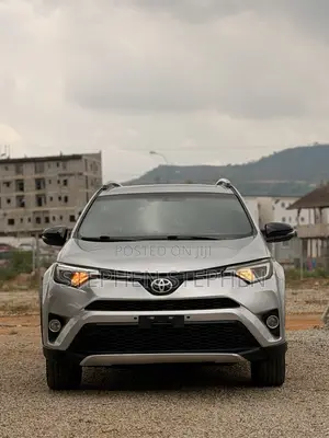 Toyota RAV4 2016 Gray