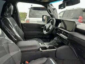 Toyota Land Cruiser 2024 Black
