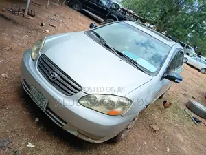 Toyota Corolla 2004 Silver