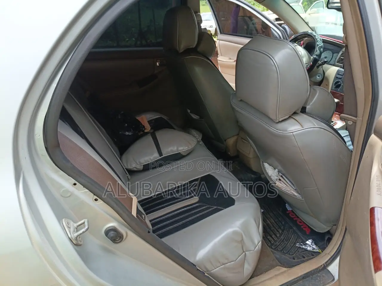 Toyota Corolla 2004 Silver