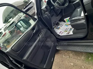 Toyota Land Cruiser 2024 Black
