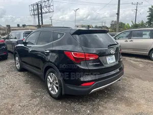 Hyundai Santa Fe Limited FWD 2016 Black