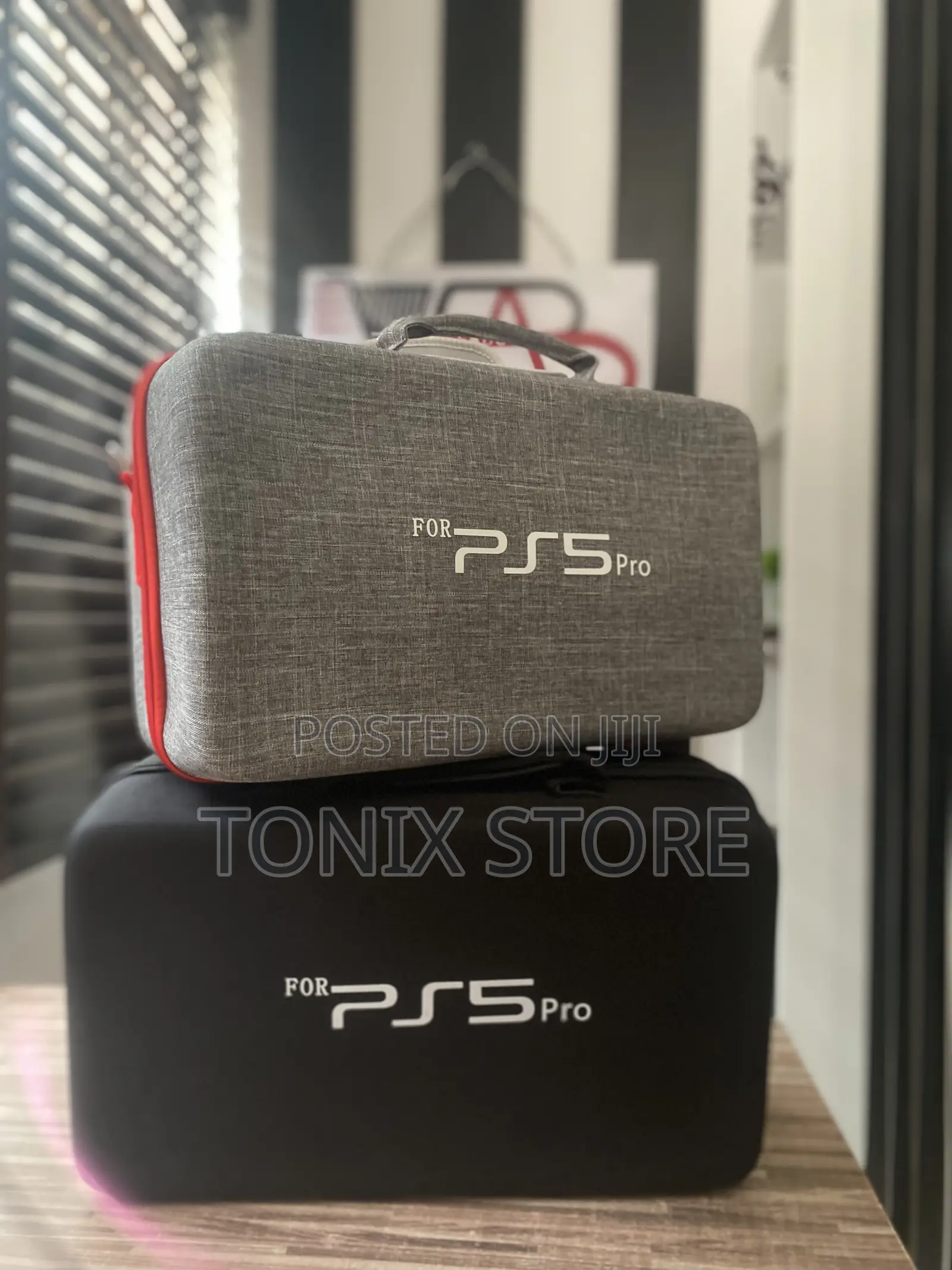 Playstation 5 Pro Storage Back