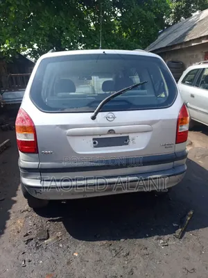 Opel Zafira 2005 Silver
