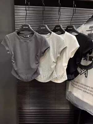 Women's Basic Stretch Crop Top