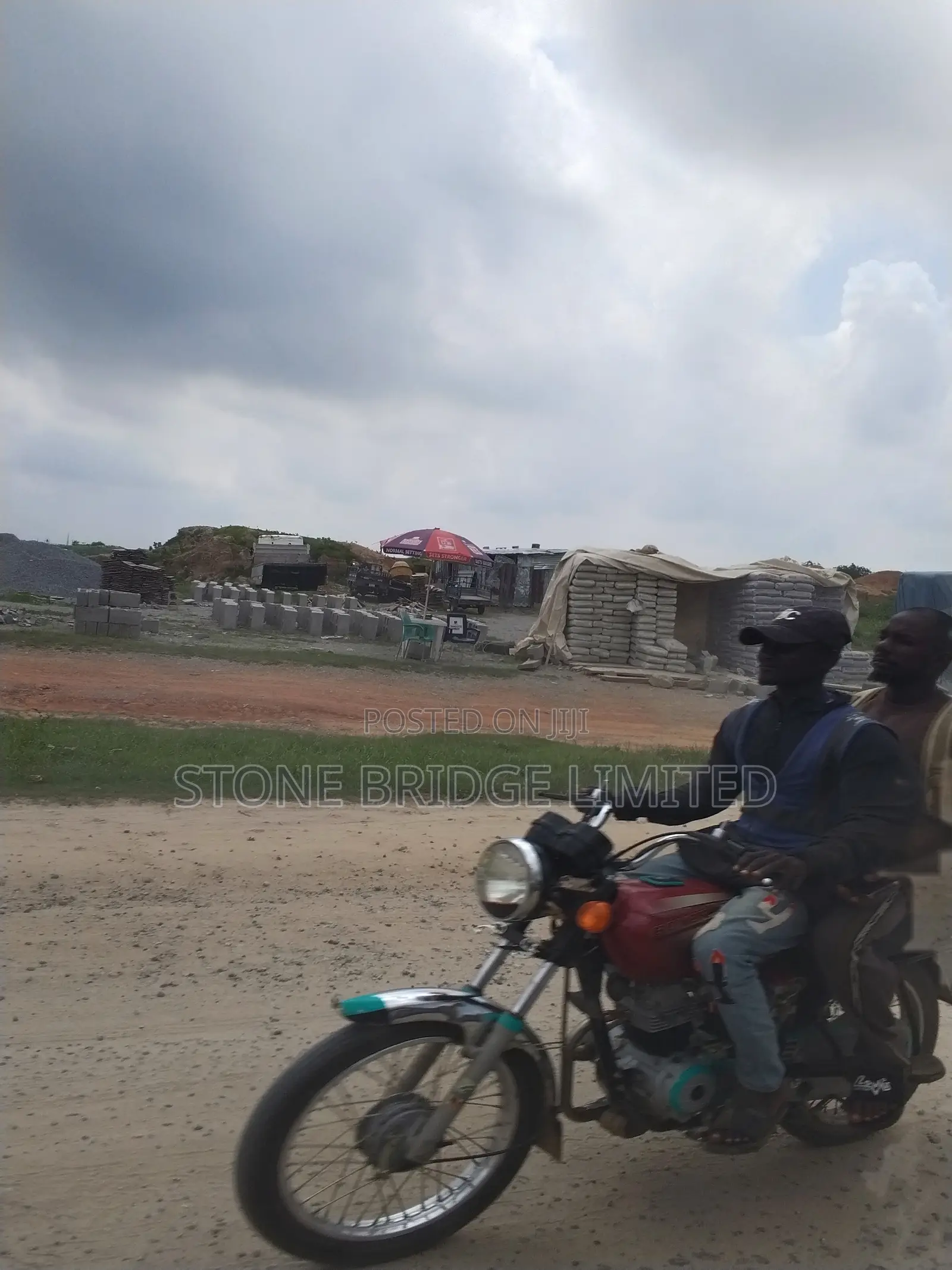 Lafage, Dangote/ Distributor