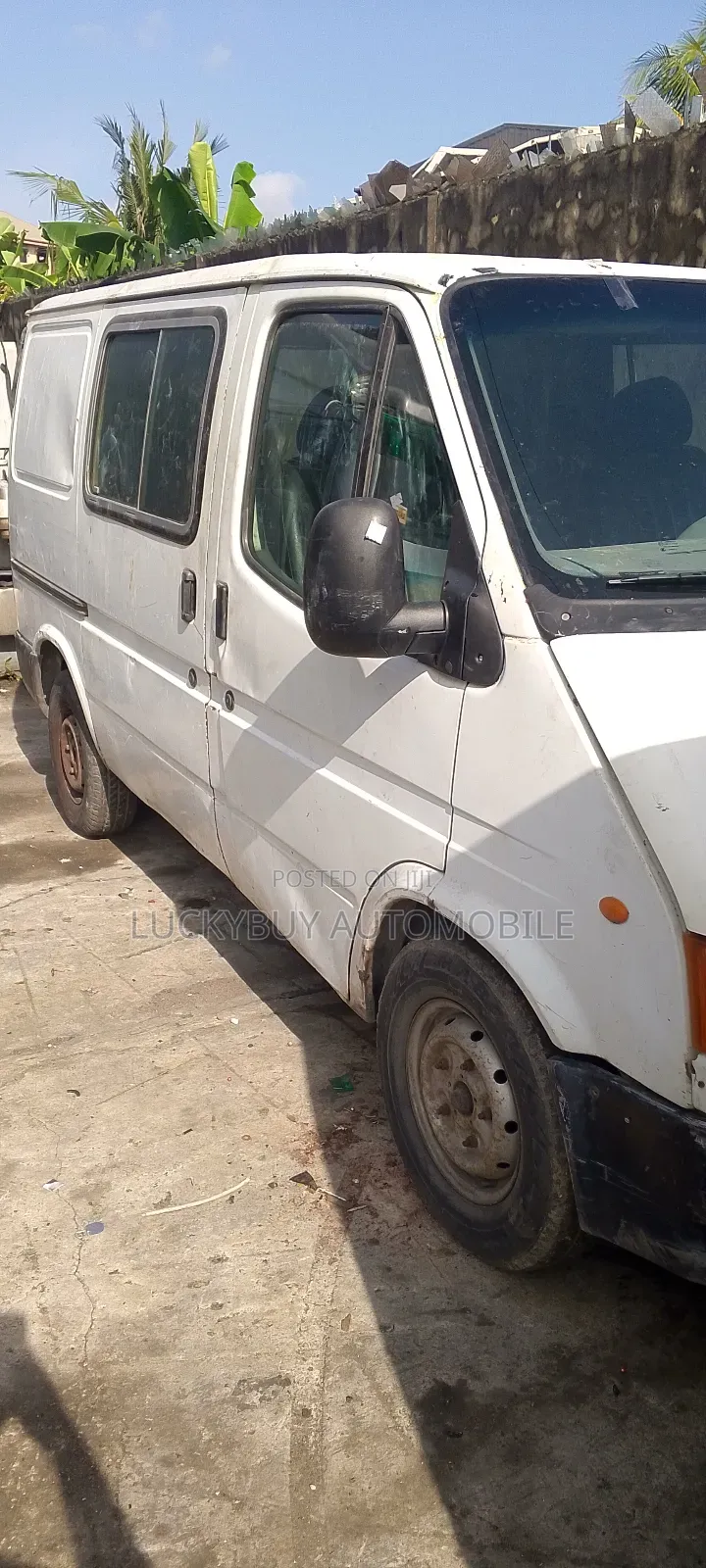 Ford Transit 2002 White