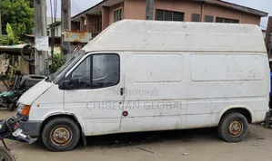 Ford Transit 1999 White
