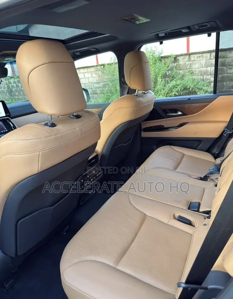 Lexus LX 600 2024 Gray