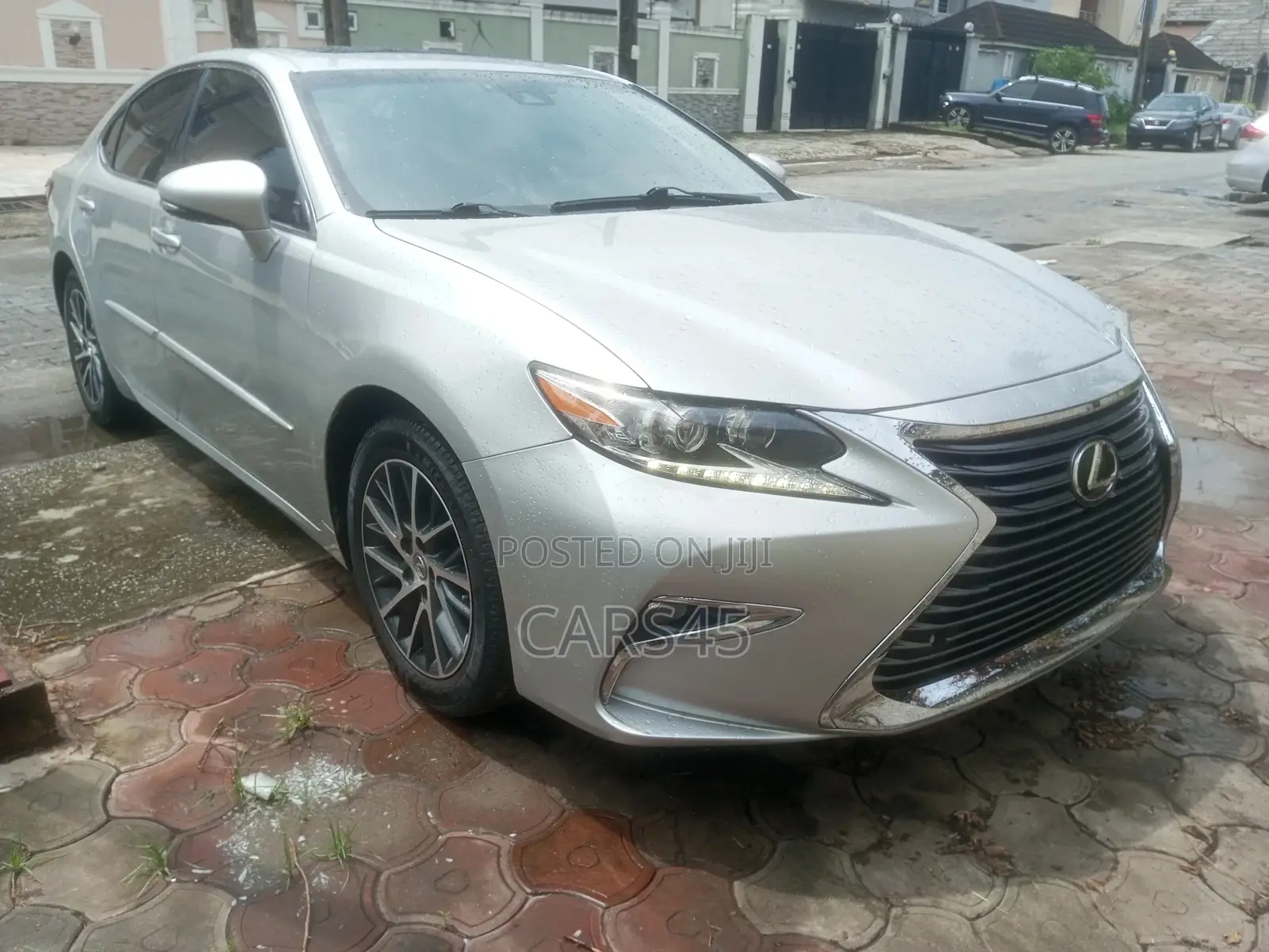 Lexus ES 2016 Silver