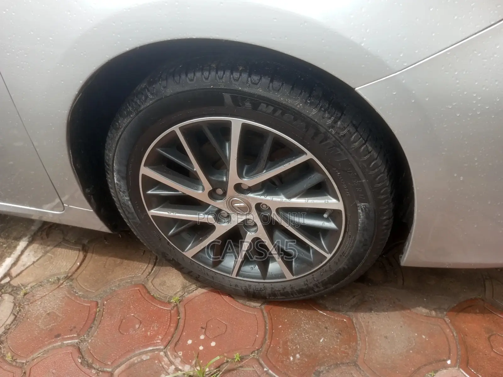Lexus ES 2016 Silver
