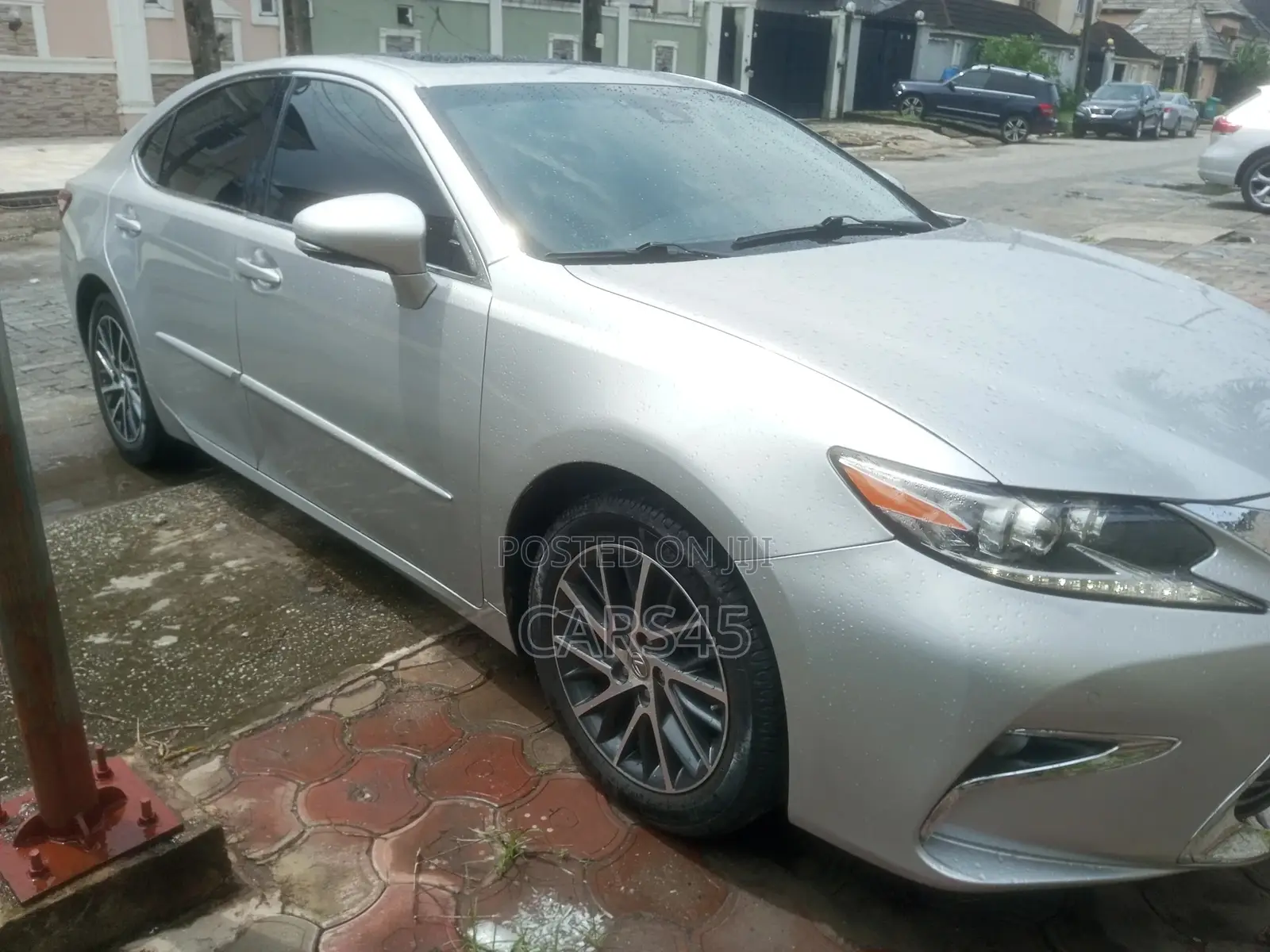 Lexus ES 2016 Silver