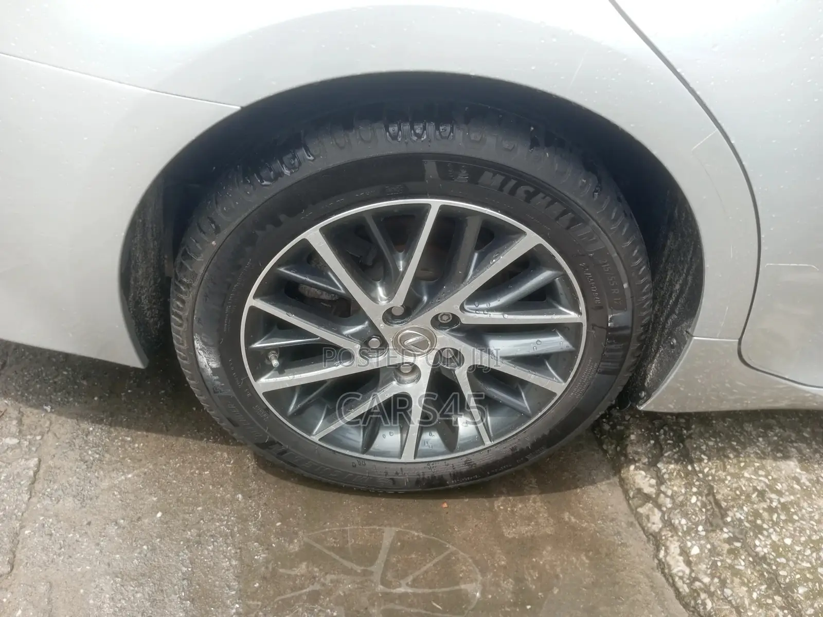 Lexus ES 2016 Silver