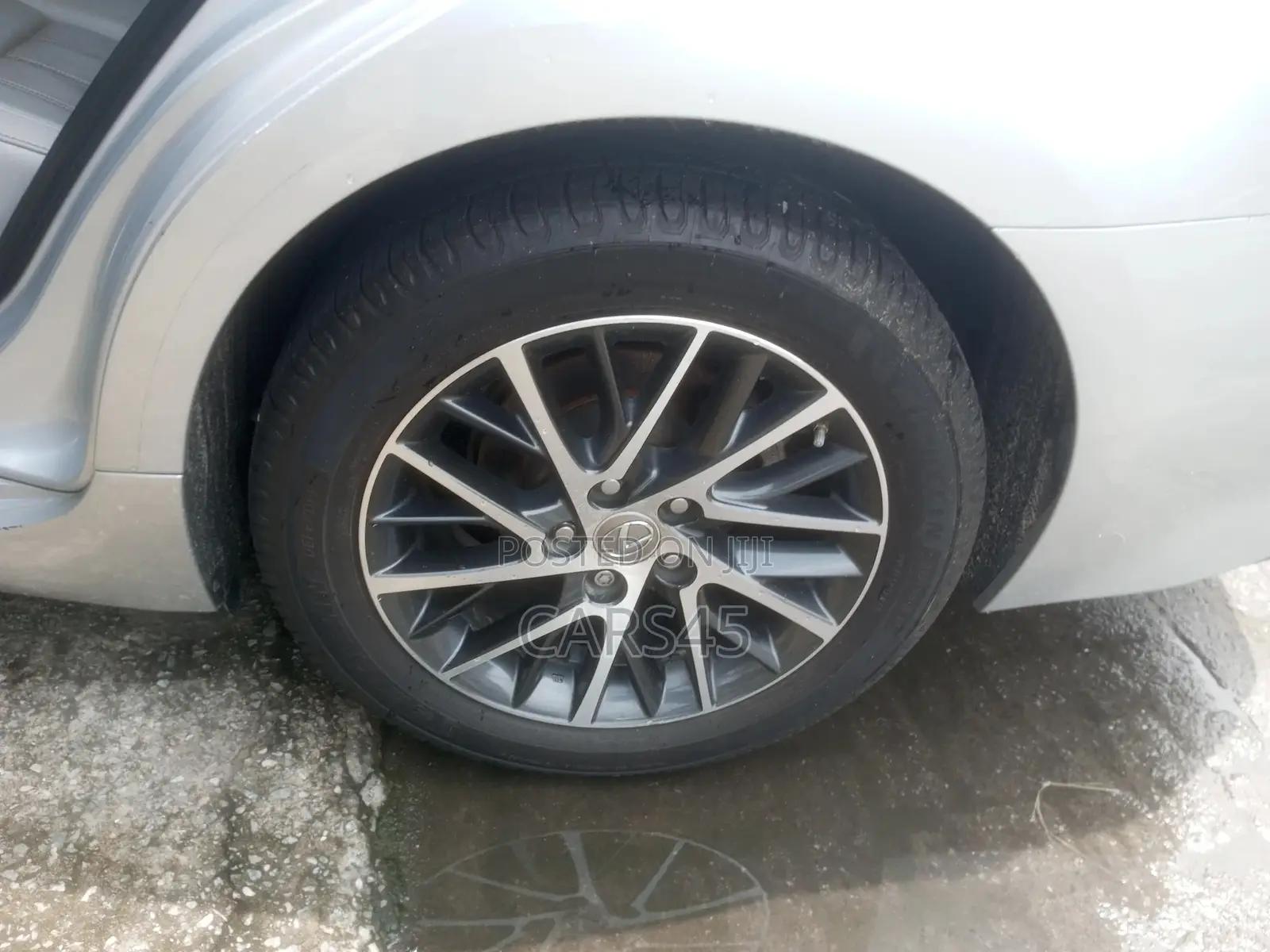 Lexus ES 2016 Silver