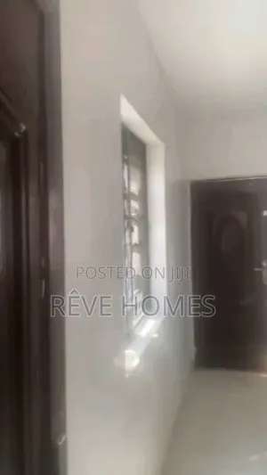 4bdrm Block of Flats in Iwaya for rent