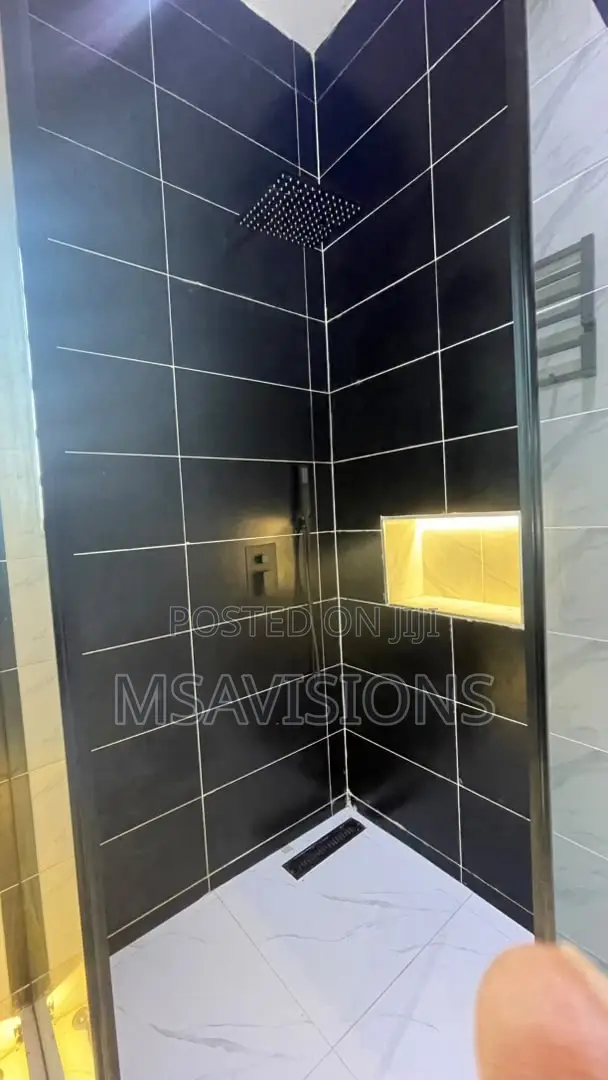 Newly Built Detached 4 Bedroom Modern Duplex