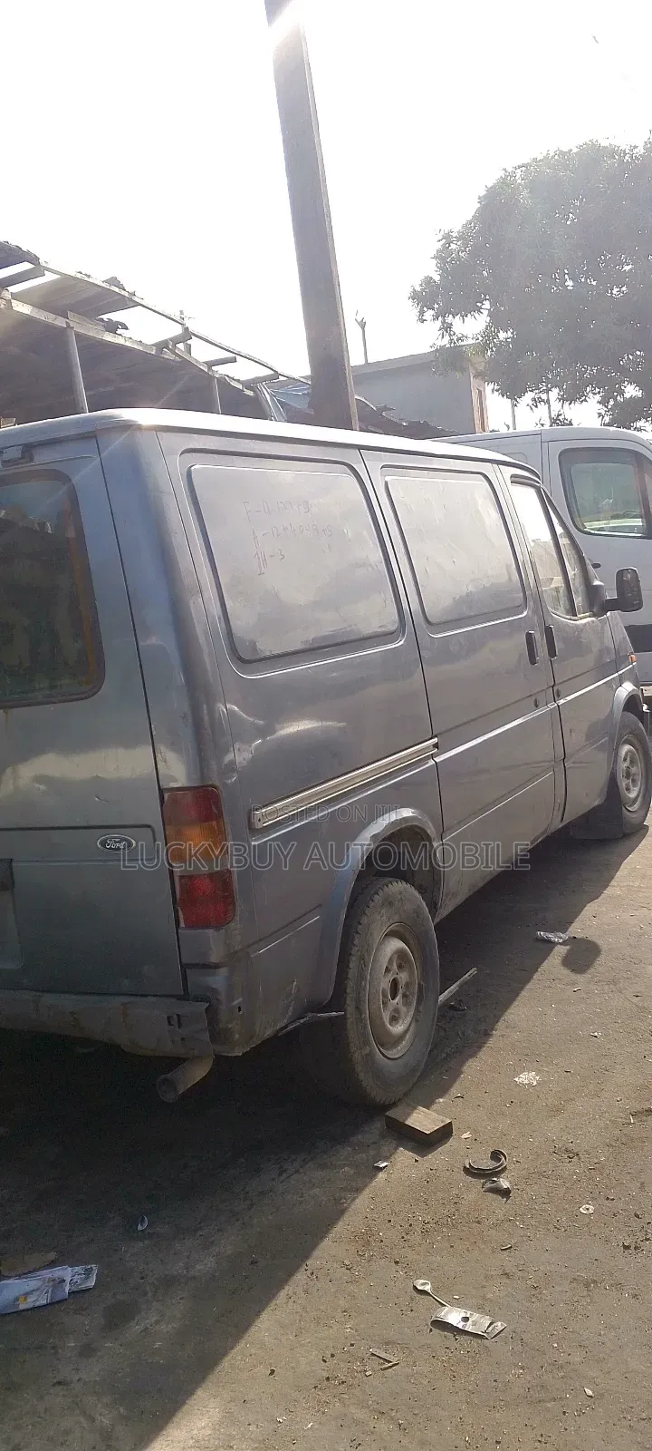 Ford Transit 2002 Grey