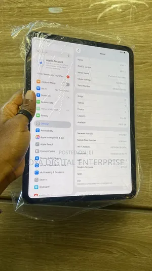 Apple iPad Pro 11 (2025) 512 GB Gray