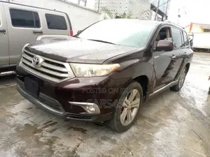 Toyota Highlander 2012 Burgandy